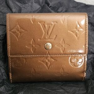 Bronze Louis Vuitton wallet